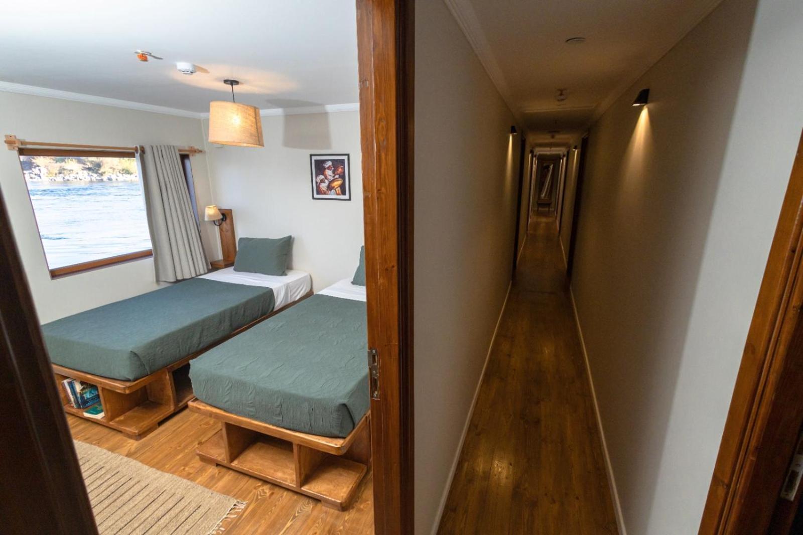 Artika Wadi Kiki Hotel 阿斯旺 外观 照片