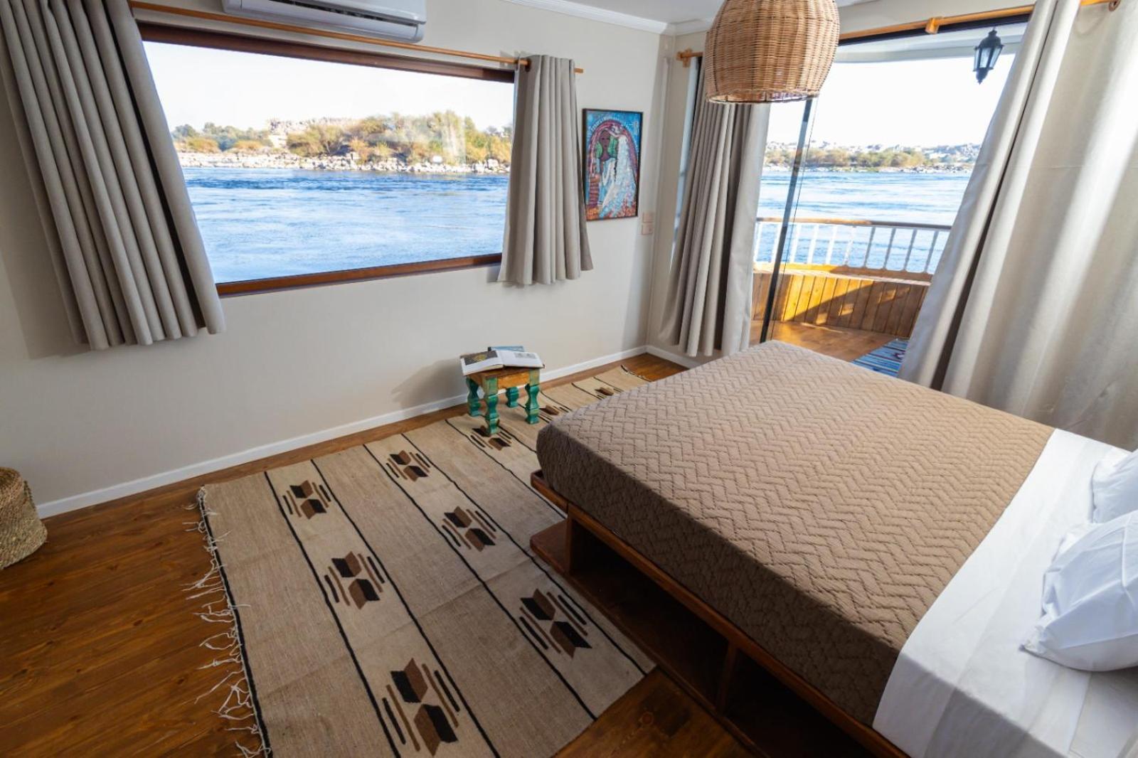 Artika Wadi Kiki Hotel 阿斯旺 外观 照片
